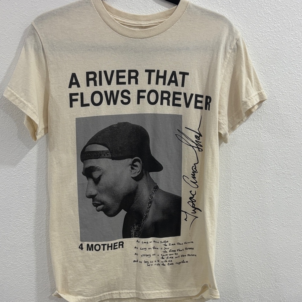 Cream Graphic Tee with Iconic Print